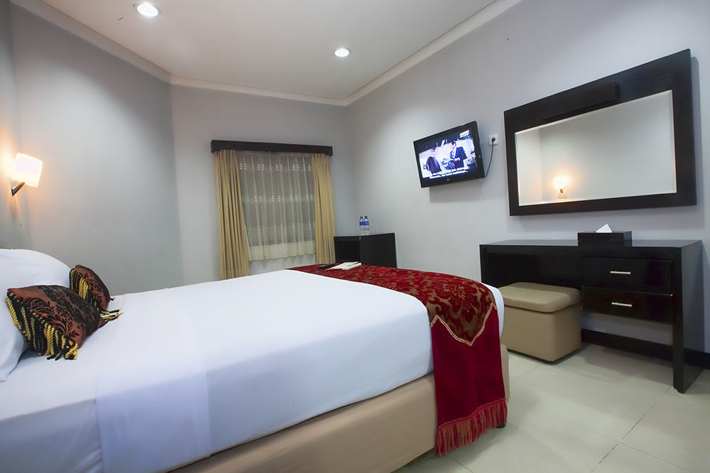 Hotel Celebes Makassar Kültér fotó